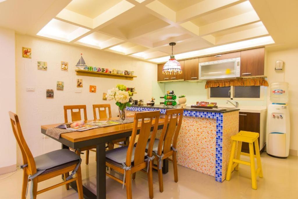 לודונג 巴黎villa 主題派對k歌 Bbq 麻將包棟 מראה חיצוני תמונה