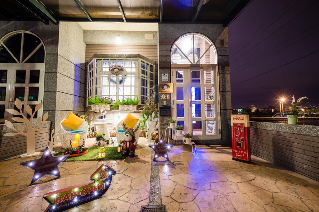 לודונג 巴黎villa 主題派對k歌 Bbq 麻將包棟 מראה חיצוני תמונה